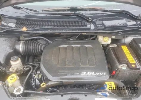 2013 Chrysler Town & Country Touring L z USA, uszkodzony, nr VIN 2C4RC1CG8DR682697